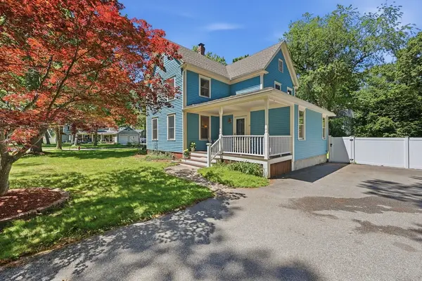 39 Beacon Street, Amesbury, MA 01913