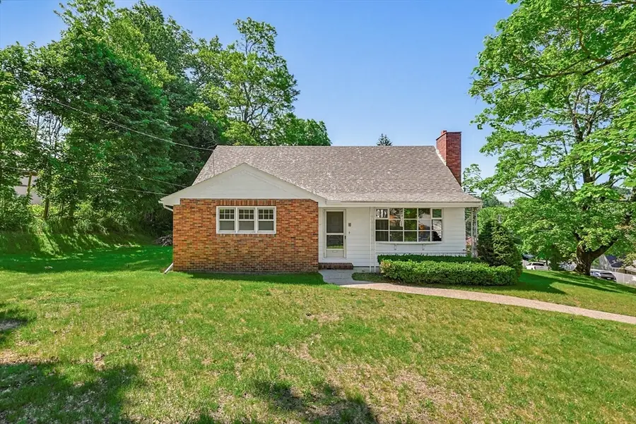 24 Cherry St, Spencer, MA 01562 - #2