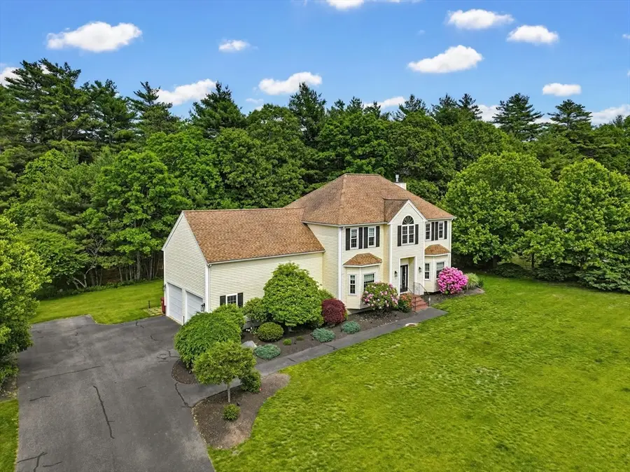10 Amanda Street, Middleboro, MA 02346 - #3