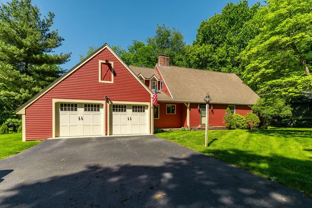 322 Spring St, Shrewsbury, MA 01545 - #1