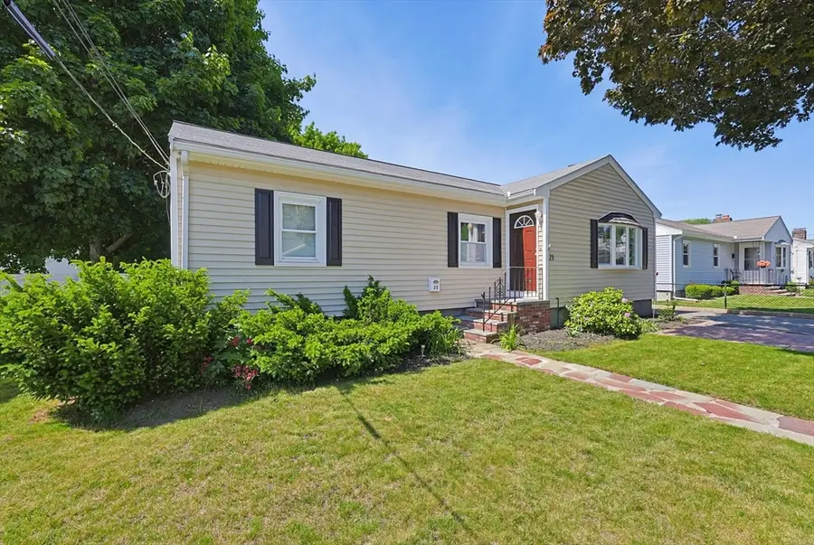 23 Kosciusko St, Peabody, MA 01960 - #2