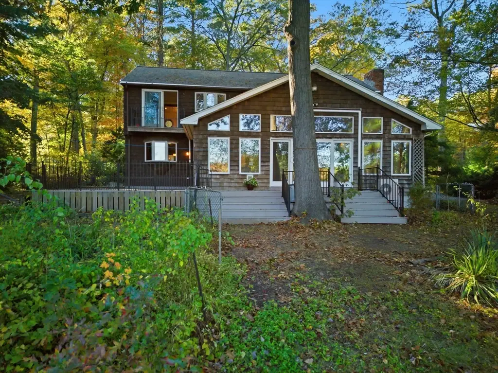 33 W Elm St, Hopkinton, MA 01748 - #1