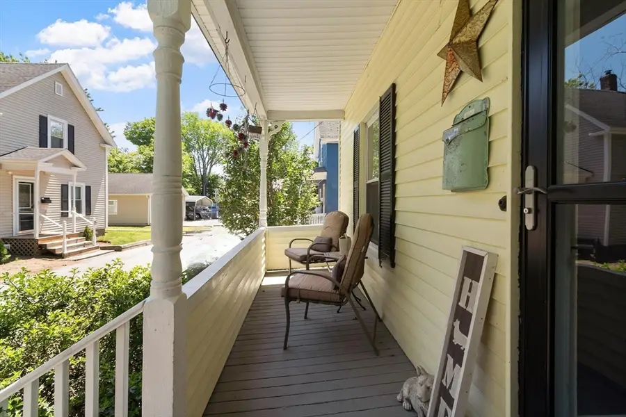24 Bennett Pl, Leominster, MA 01453 - #3
