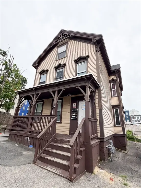 127 Austin St, Worcester, MA 01609 - #2