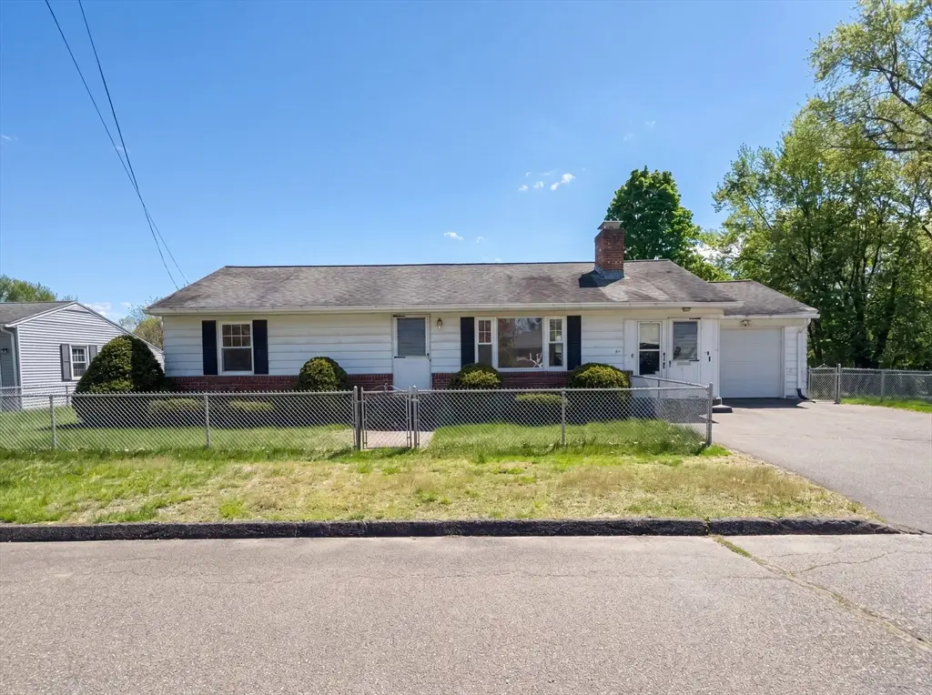 41 Hicks St, Chicopee, MA 01020 - #1
