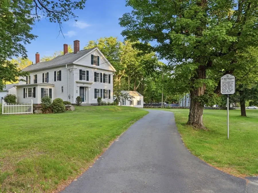 834 Pleasant St, Athol, MA 01331 - #2
