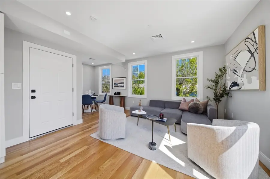174 Walnut Street #2, Somerville, MA 02145 - #2