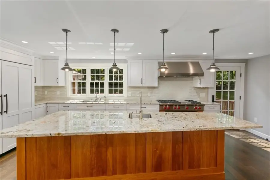 135 Raleigh Tavern Lane, North Andover, MA 01845 - #3
