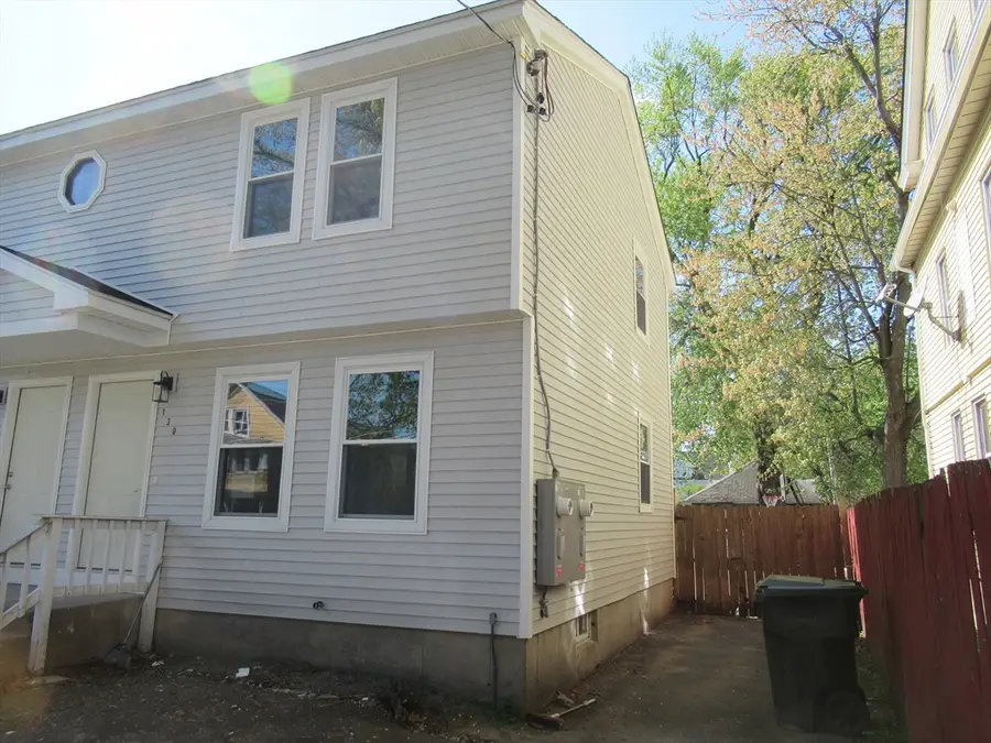 128-130 Woodmont St, Springfield, MA 01104 - #3