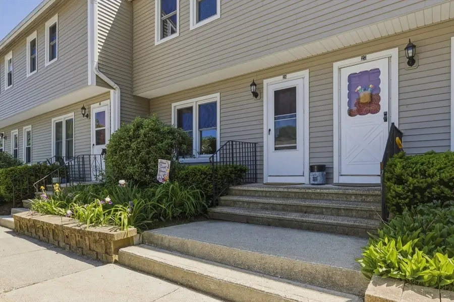 1430 Russell Rd #28, Westfield, MA 01085 - #2