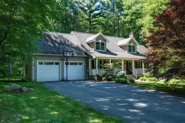 18 Fort Hill Rd, Williamsburg, MA 01039
