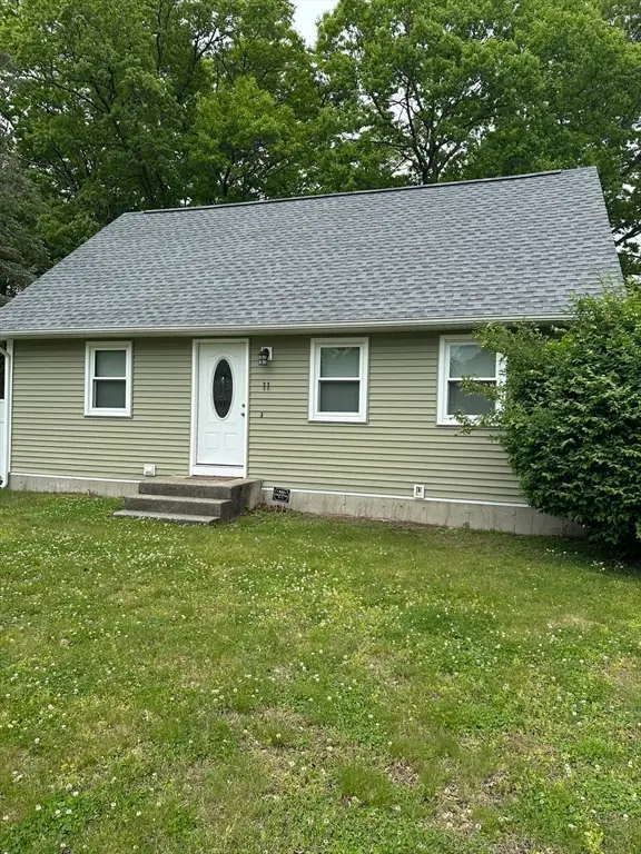 11 Friar Tuck Ln, Oxford, MA 01540 - #2