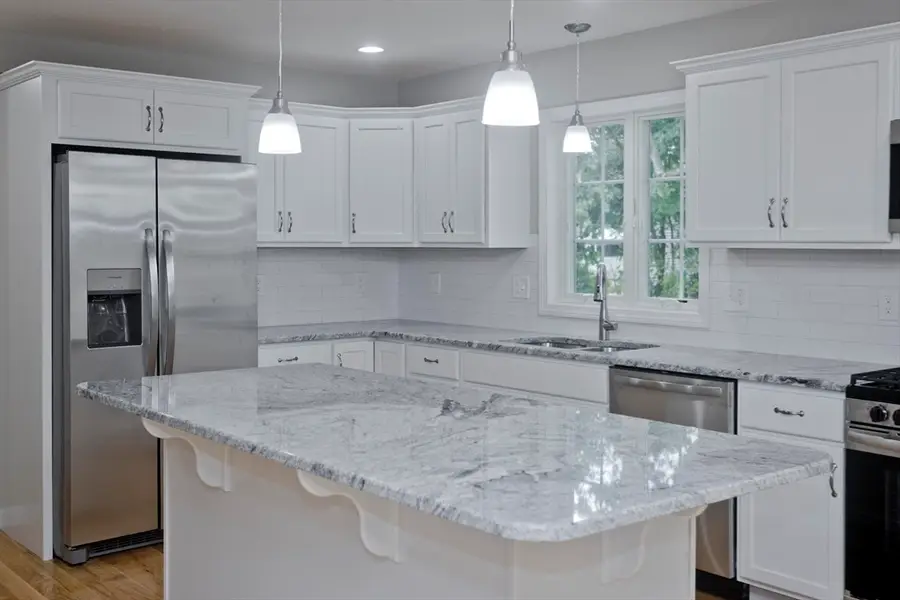 147 Parkerview St., Springfield, MA 01119 - #3