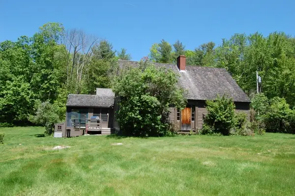 622 Spencer Rd., Oakham, MA 01068