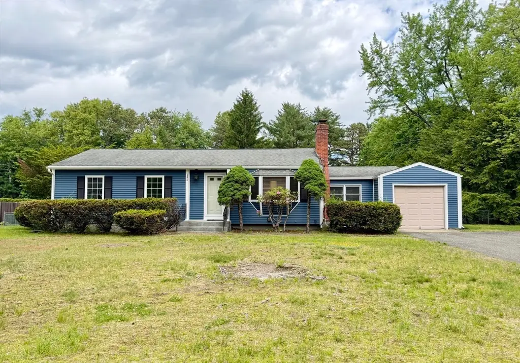 142 Yarmouth St, Longmeadow, MA 01106 - #1