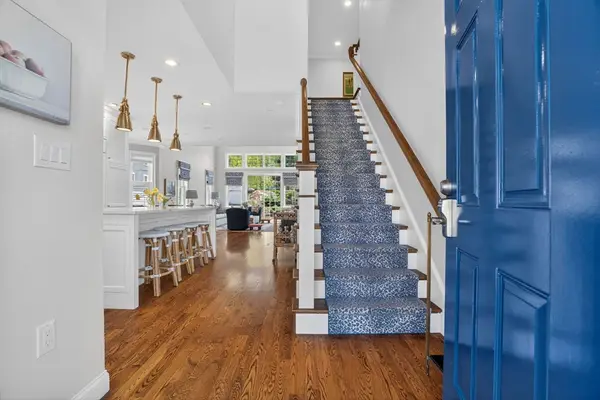 5 Stoneridge Way #5, Medfield, MA 02052