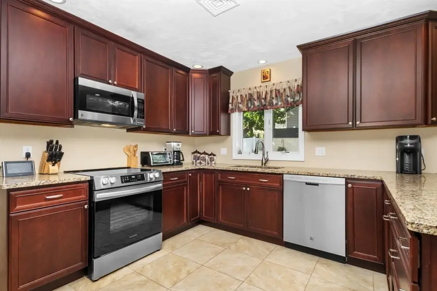 139 Suffolk Ave, Revere, MA 02151 - #3