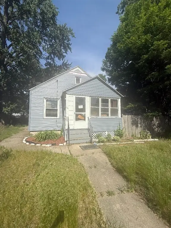 1481 Carew St, Springfield, MA 01104 - #1