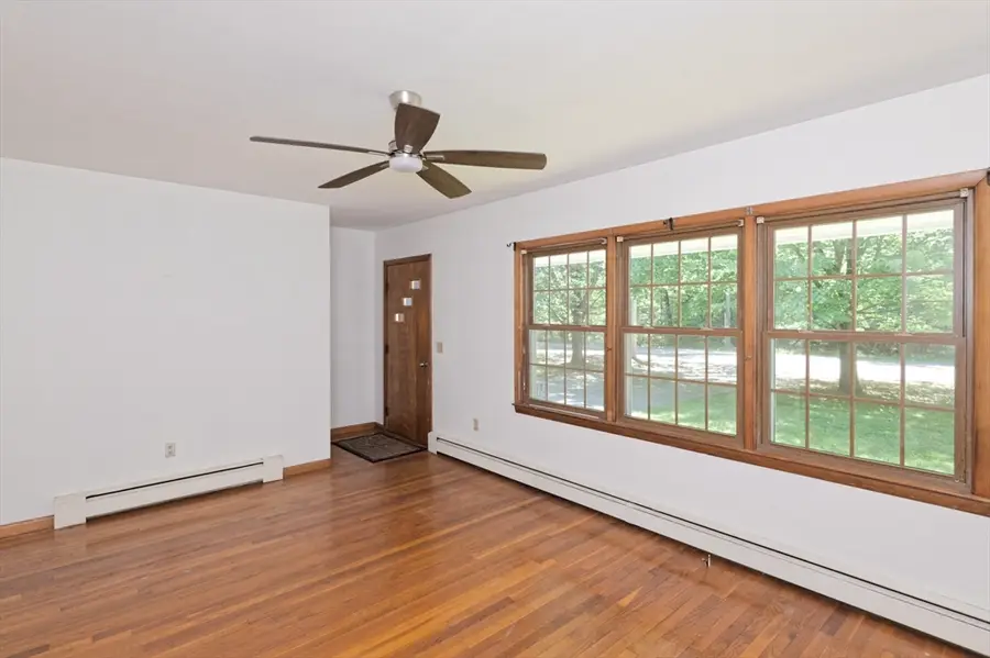 114 Plain St, Hopedale, MA 01747 - #2