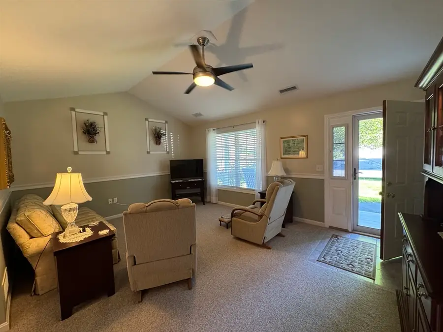 3 Dunbar Drive, North Easton, MA 02334 - #3