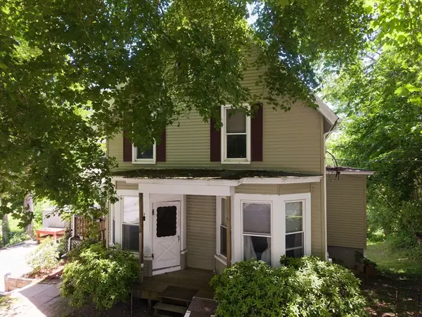 52 Cherry Street, Spencer, MA 01562