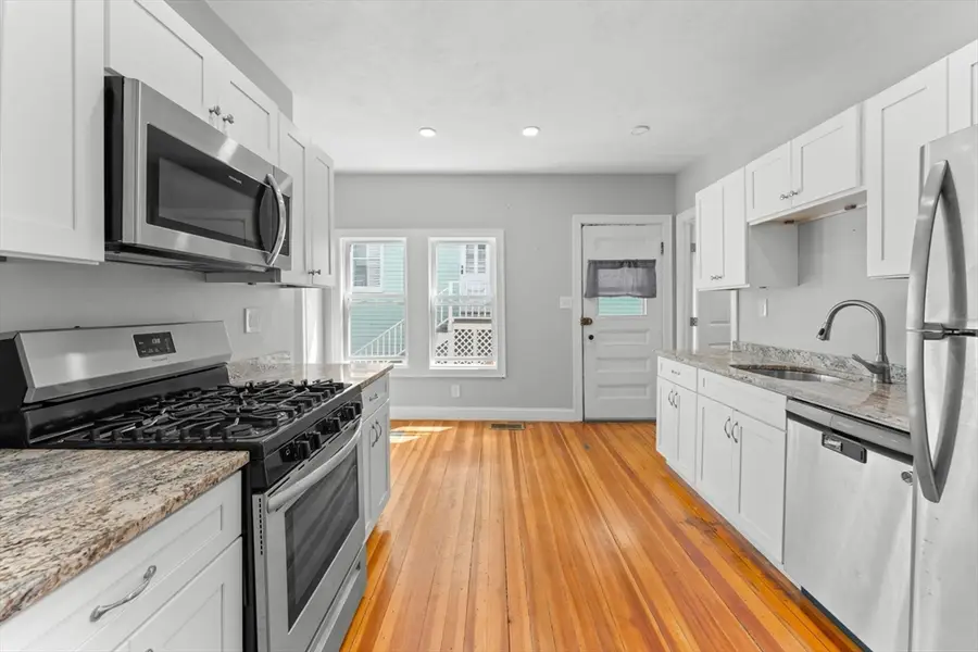 110 Crescent Ave, Melrose, MA 02176 - #3