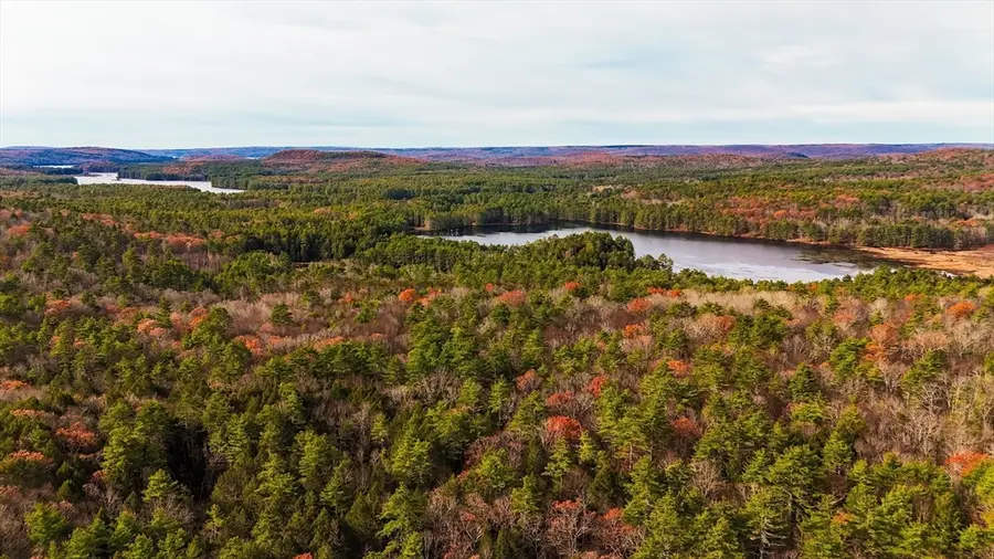 23 Dana Rd, Petersham, MA 01366 - #2