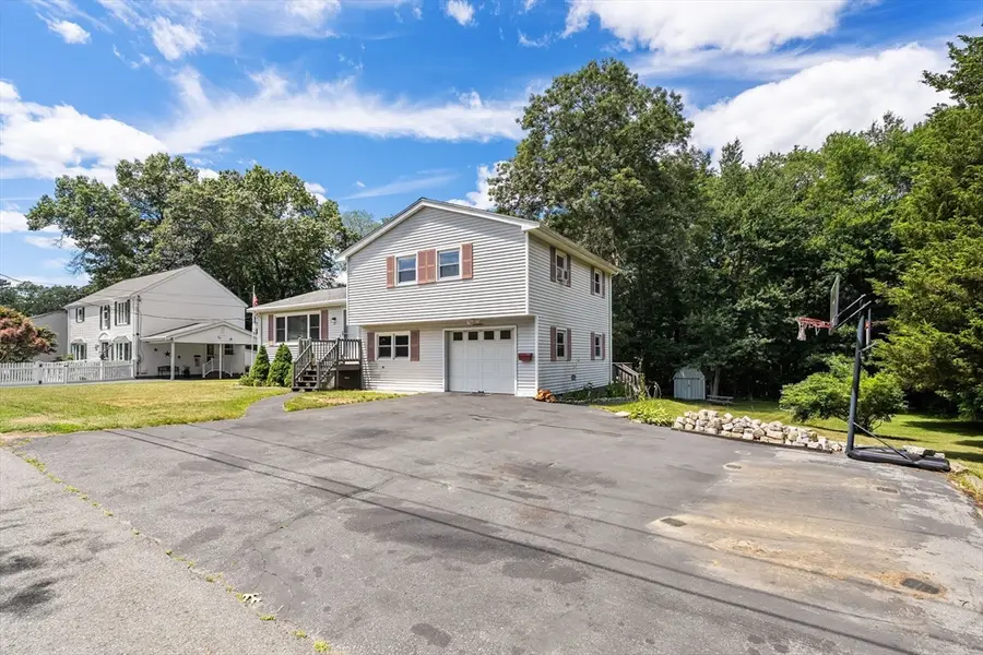 17 Crossman St, Taunton, MA 02780 - #3
