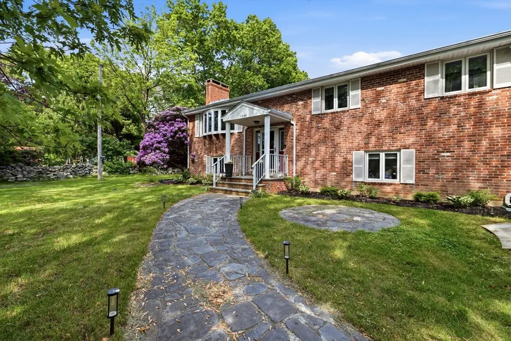 1535 Meridian St, Fall River, MA 02720 - #1
