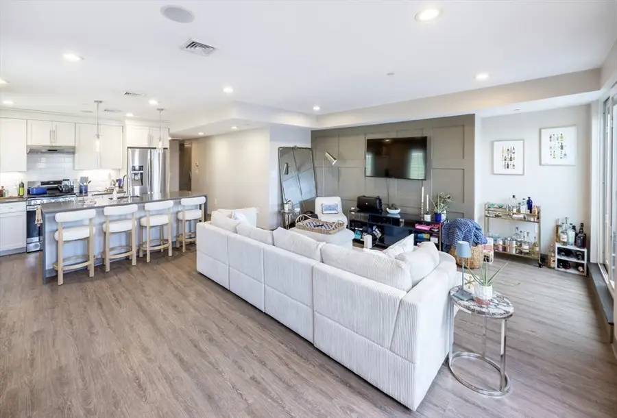 246 West Broadway, Boston, MA 02127 - #3