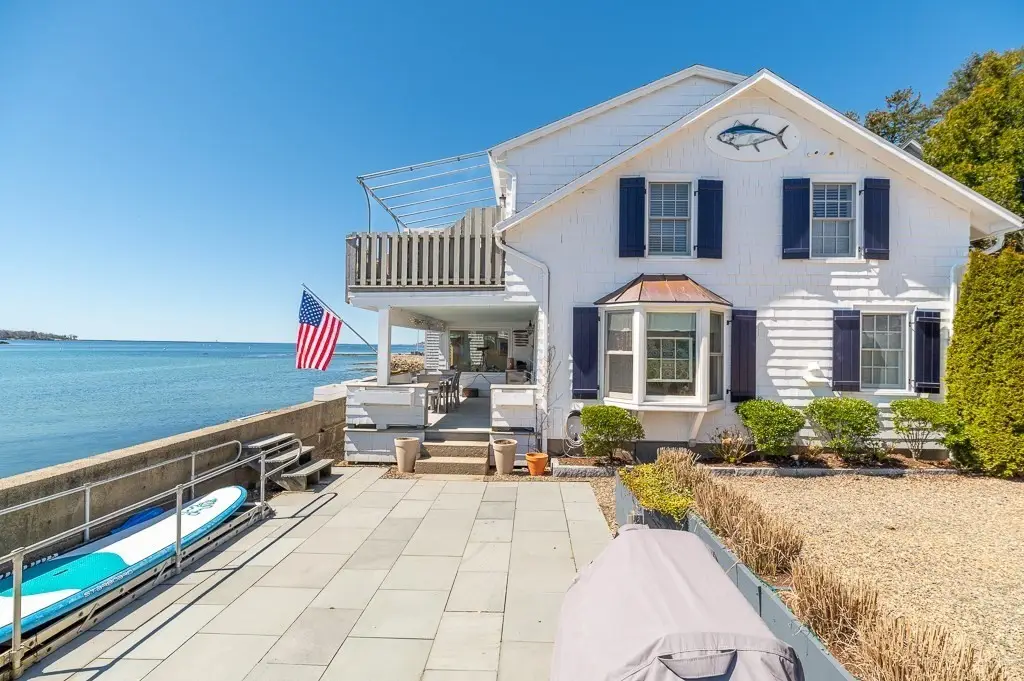 8 Bickford Way, Gloucester, MA 01930 - #1