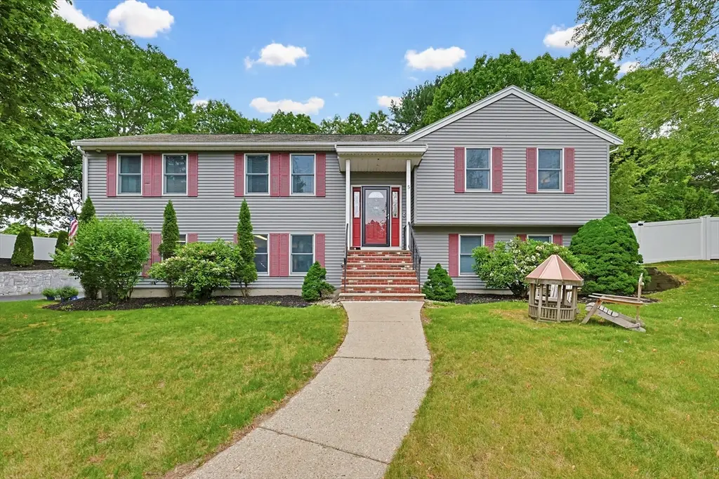5 Otter Pond Road, Lynnfield, MA 01940 - #1