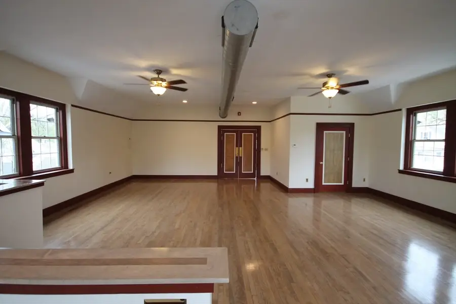 1043 Sumner Ave, Springfield, MA 01118 - #2