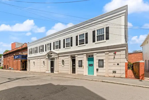 7-11 Wallis St, Beverly, MA 01915