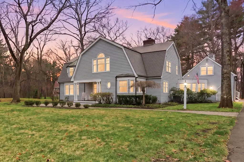 15 River Meadow Dr, West Newbury, MA 01985 - #1
