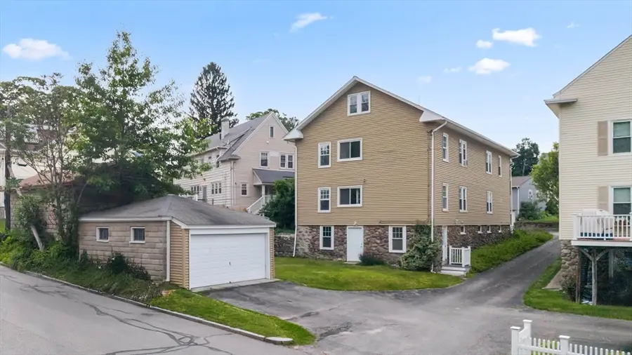 2 Davidson Rd, Worcester, MA 01605 - #3