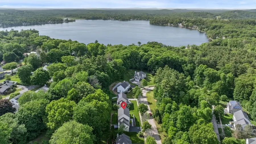 12 Olde Taverne Lane, Amesbury, MA 01913 - #3