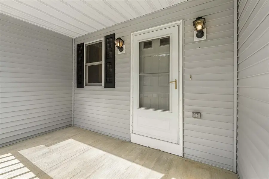 16 Patricia Drive #16, North Oxford, MA 01537 - #3