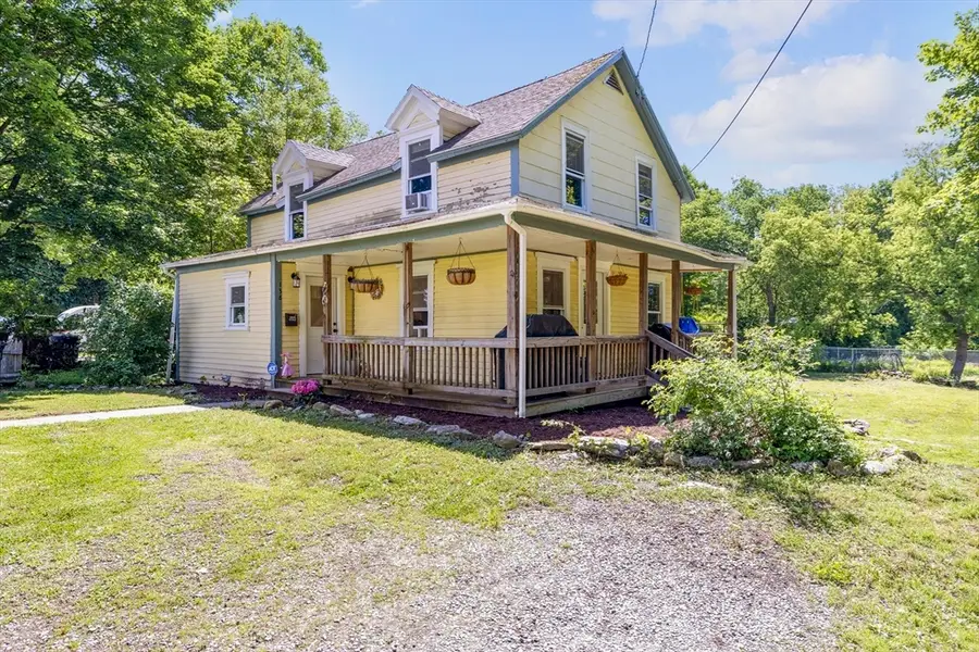 138 Charlton St, Southbridge, MA 01550 - #2
