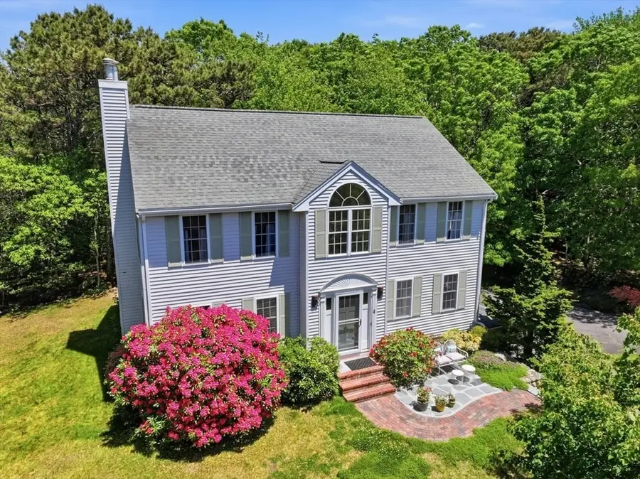 4 Kimba Ln, Sagamore Beach, MA 02562 - #2