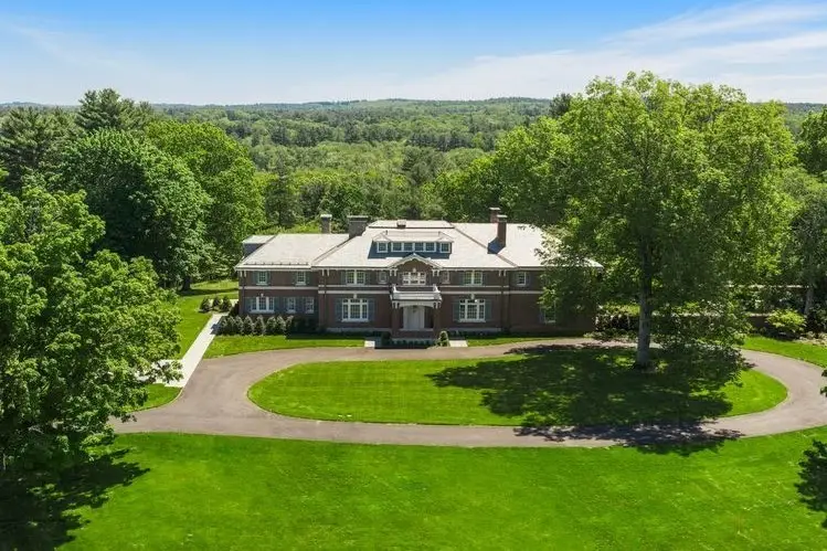 15 Farm Street, Dover, MA 02030 - #3