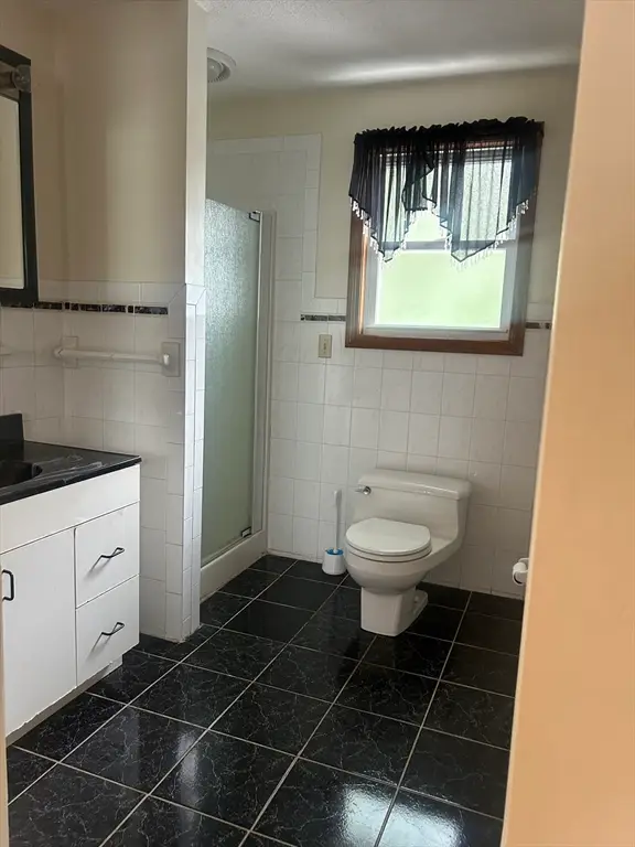 62 School St, Stoughton, MA 02072 - #3
