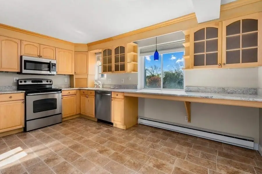 47 Mystic St #3F, Arlington, MA 02474 - #3