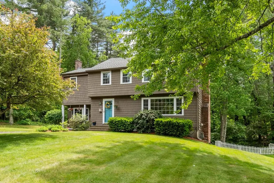 6 Redwood St, Townsend, MA 01469 - #2