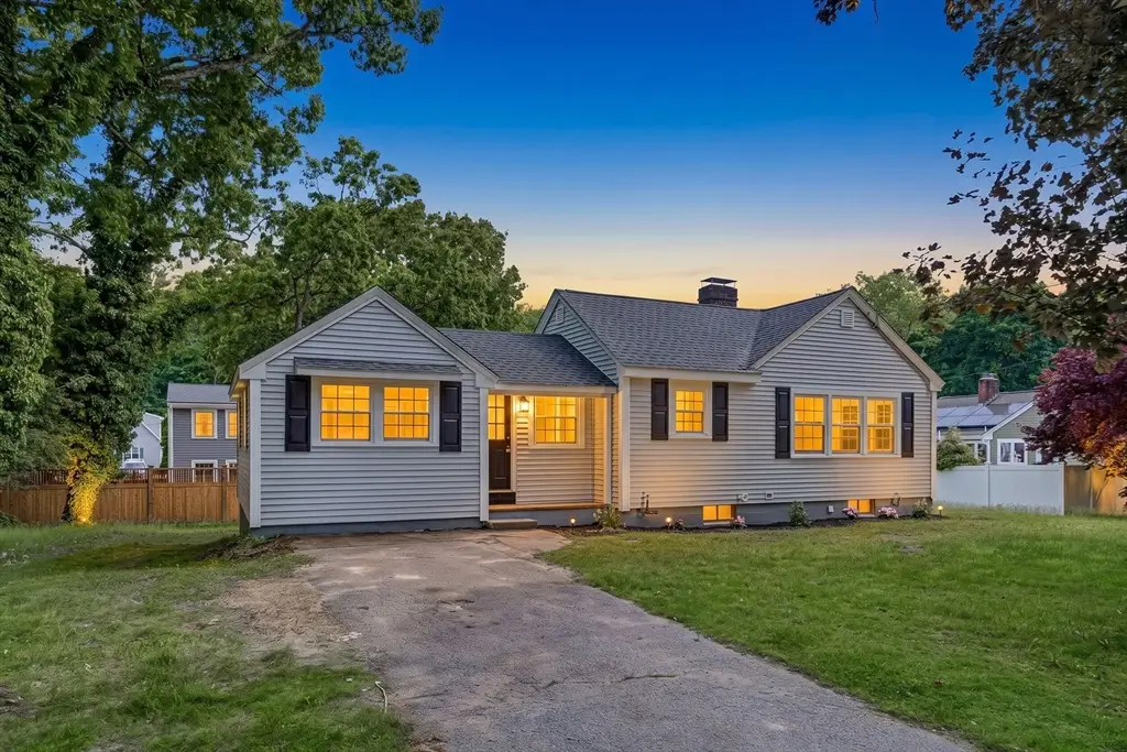 95 Circle Dr, Wrentham, MA 02093 - #1