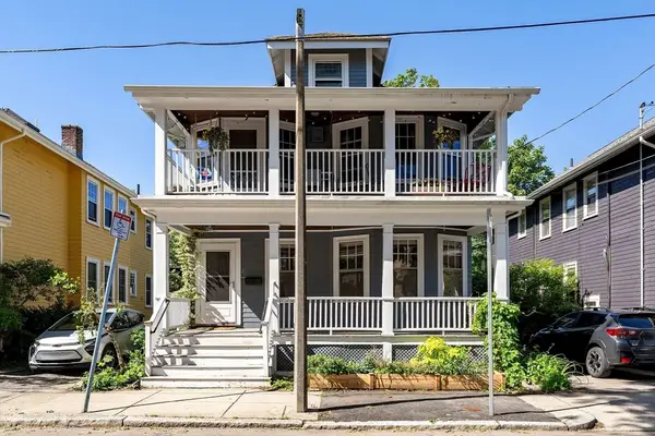 21 Kingsboro Park #1, Boston, MA 02130