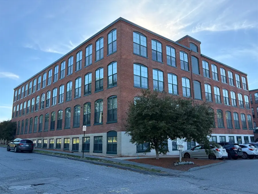 160 Fremont St. #105, Worcester, MA 01603 - #2