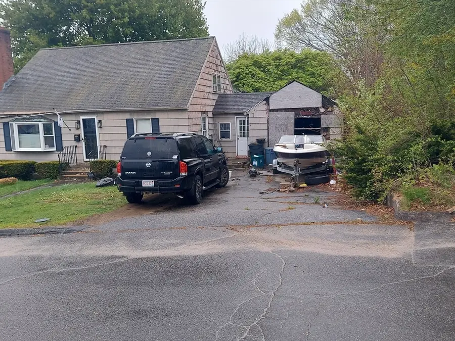 108 Pasadena Pkwy, Worcester, MA 01605 - #2
