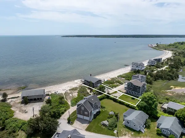 42 Pico Beach Rd, Mattapoisett, MA 02739