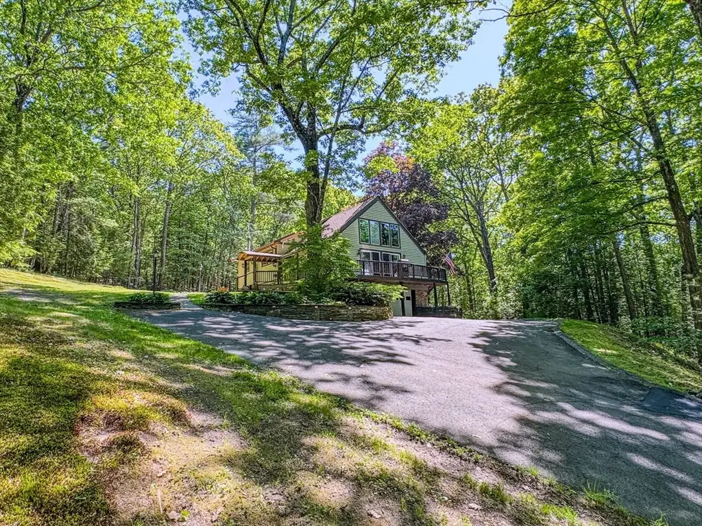 70 Lovers Lane, Greenfield, MA 01301 - #1